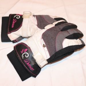 Snow Gloves
